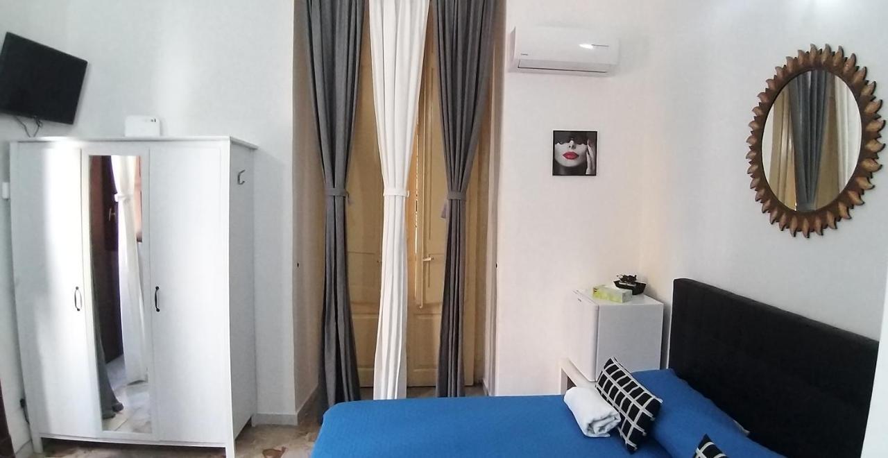 Exclusive House Center Apartment Catania Exterior photo